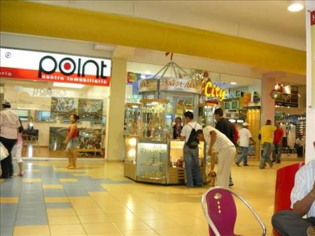 albrook-mall.jpg